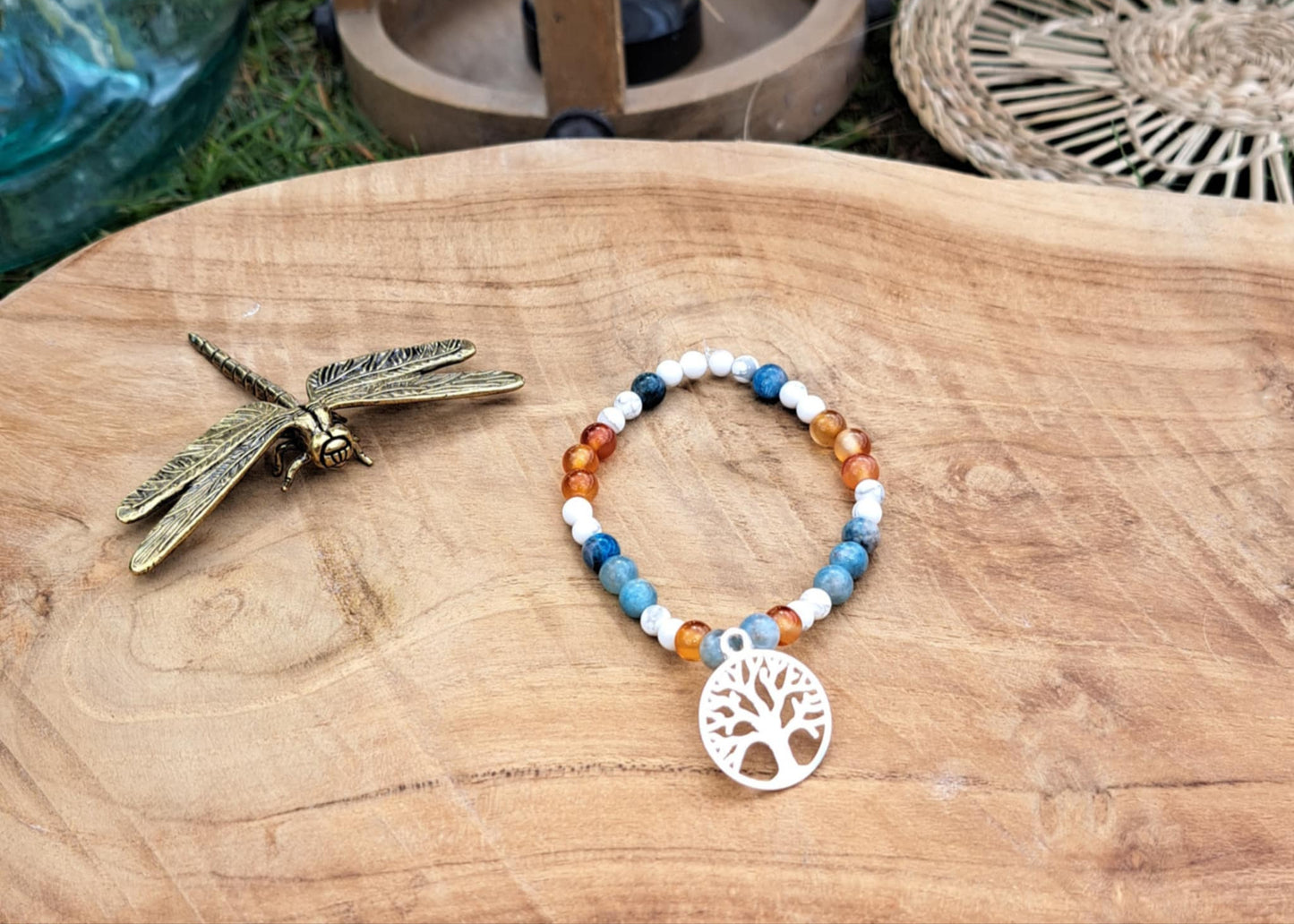Bracelet Harmonie du Corps & de l’Énergie – avec pendentif ( Aide minceur ) Apatite Bleu , Cornaline , Howlite