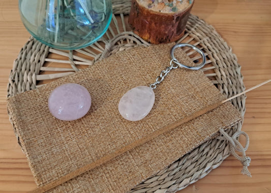 🌸 Lot douceur : 1 pierre + 1 porte-clé quartz rose 🌸