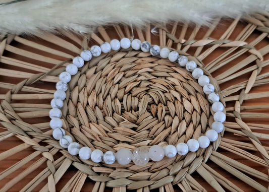 Bracelet Apaisant – Howlite, Cristal de Roche & Labradorite blanche